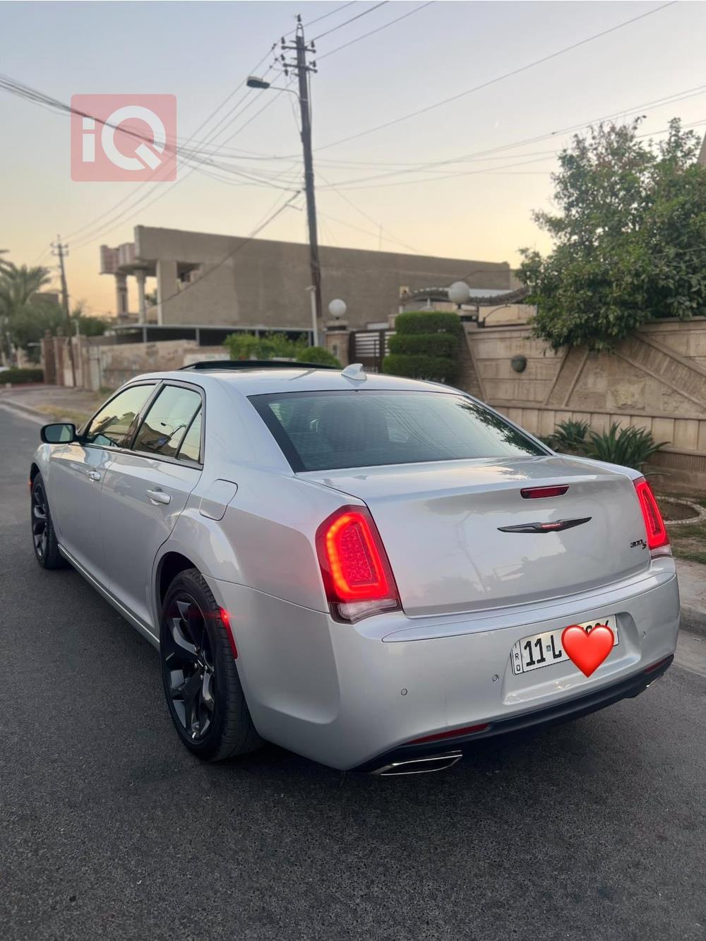 Chrysler 300